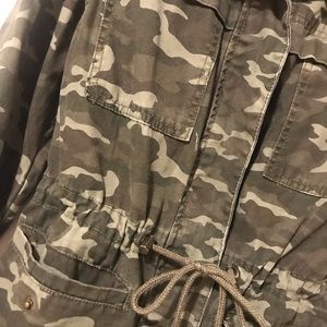 Universal Thread Jackets & Coats - Universal Threads Camo Jacket. NWOT Universal Thread Jackets & Coats - Universal Threads Camo Jacket. NWOT
